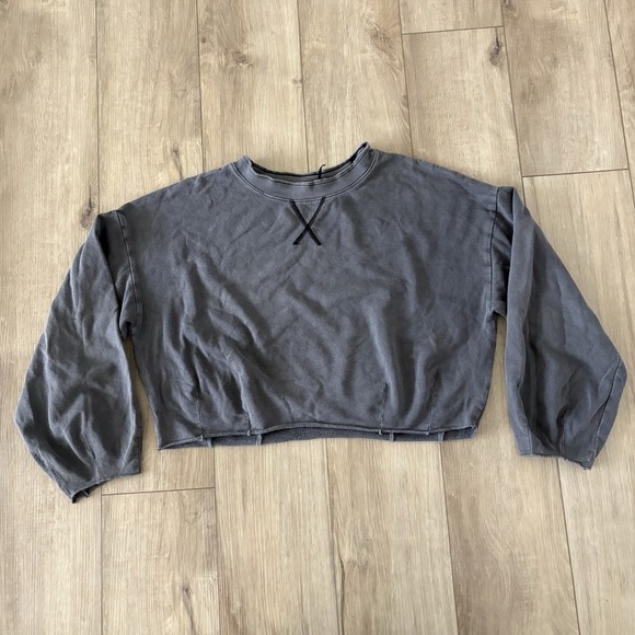 Urban Outfitters Tops - Out From Under Urban Outfitters Carla Crew Cropped Sweatshirt Top Small S